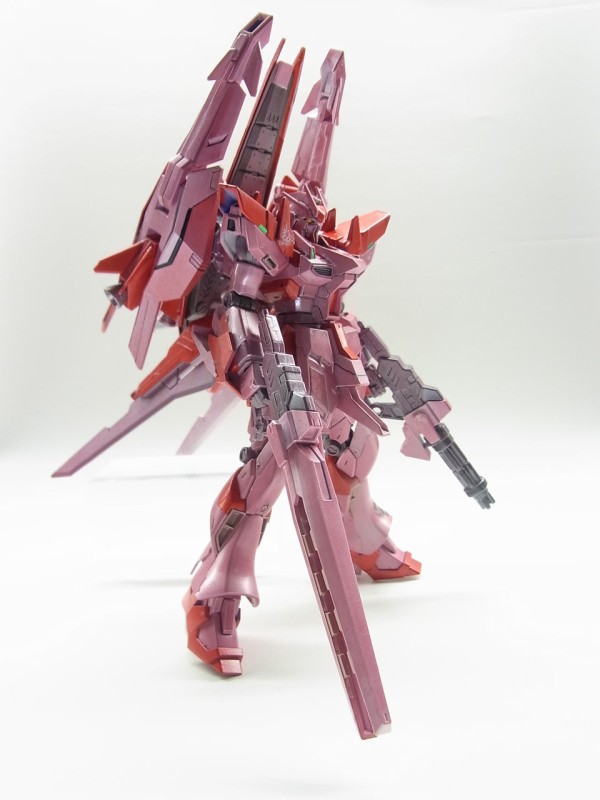 ガンプラ】 HGBF Hi-νガンダムヴレイブ アメイジングレヴ 紅の彗星