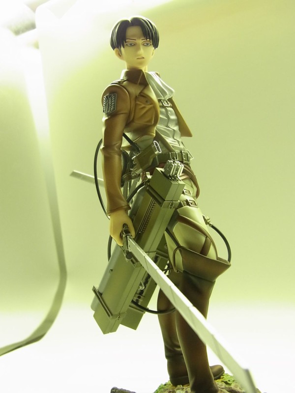 進撃の巨人】 千値練 BRAVE-ACT 1/8 リヴァイ 兵長 フィギュア