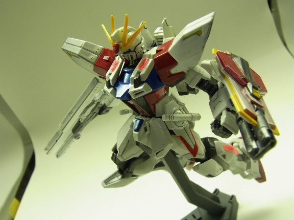 ガンプラ Hgbf スタービルドストライクガンダム プラフスキーパワーゲート 塗装完成品 レビュー ガンプラ以外も好きすぎて辛い