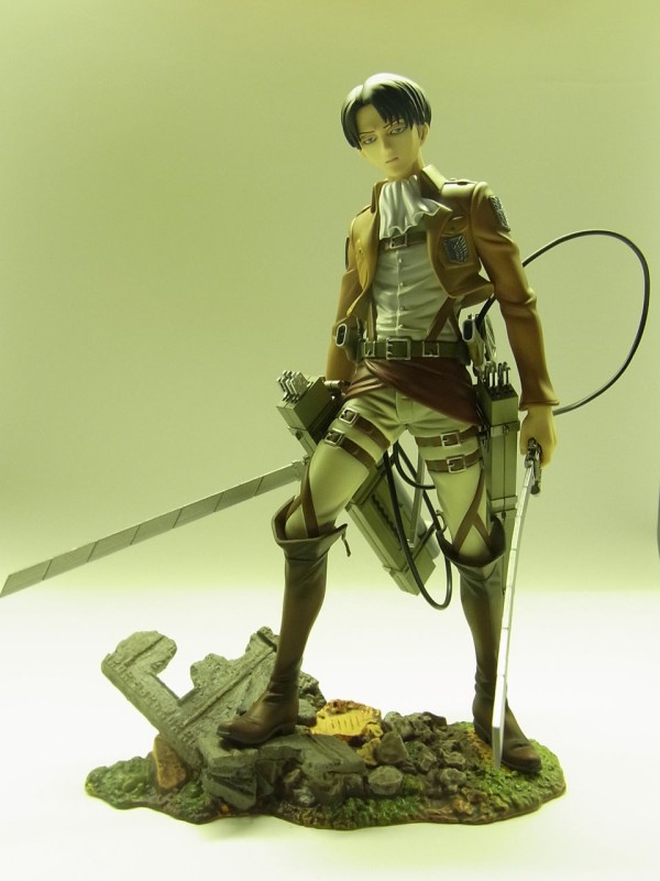 進撃の巨人】 千値練 BRAVE-ACT 1/8 リヴァイ 兵長 フィギュア 写真