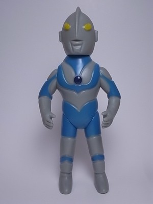ぶたのはな ミニウルトラマン グレー成形 ぶたのはな展 販売商品のお知らせ（其の一） : ガーガメル放送局