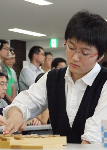 衝撃 女流棋士 香川愛生の垢抜けっぷりが凄すぎる 同一人物に見えないほど美人になった姿がこちら ガールズ速報 がるそく