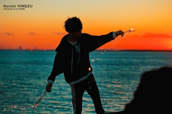 米津玄師の10歳年上彼女報道に女子困惑！「好感度アップ」「そのうち 