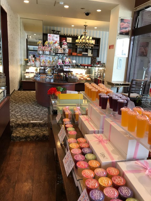 高松市 レインボー通りのケーキ屋さん サンファンソン 徳島 おいしい 楽しい