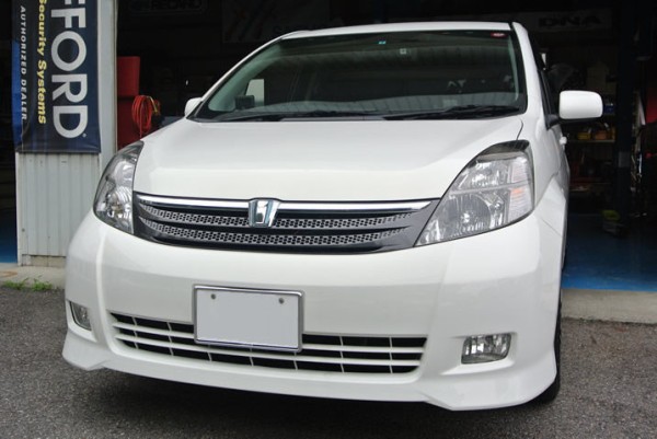 Toyotaアイシス 車高調キット取り付け ガレージバウムの作業日記