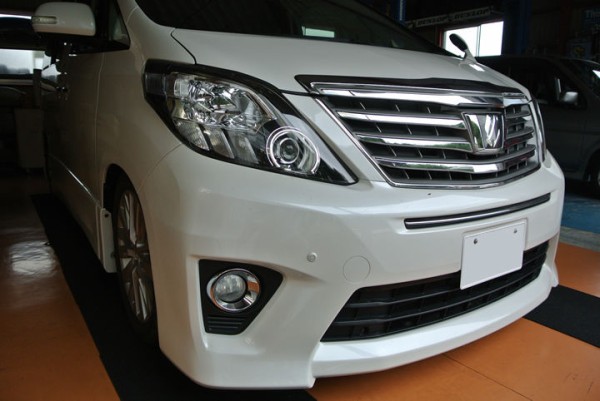 アルファード ドライブレコーダーを取り付けました ガレージバウムの作業日記