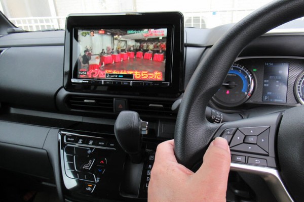 新型デイズ/ルークス用8インチナビパネル グレー(標準色） FP-B4408L