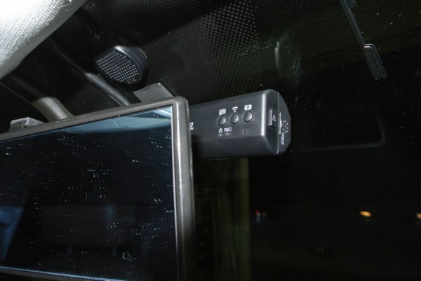 Vwパサートヴァリアント ドライブレコーダー 前後カメラ を取り付けました ガレージバウムの作業日記