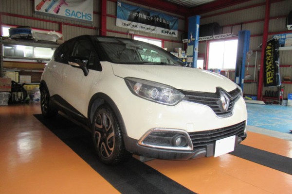 ルノーキャプチャー スピーカー交換 ドアチューニングを施工しました ガレージバウムの作業日記