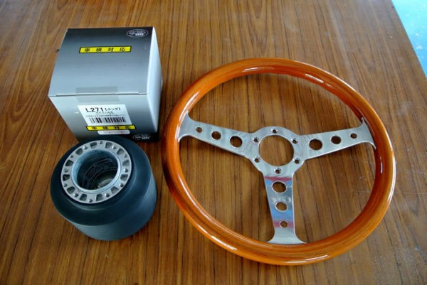 Hondaバモス ステアリングを交換しました ガレージバウムの作業日記
