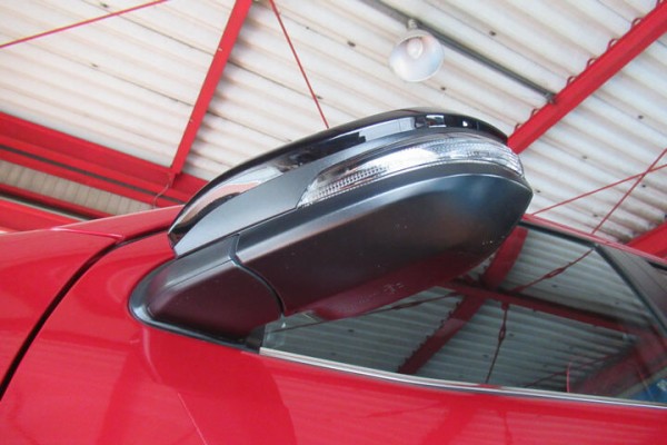 トヨタハイラックス Gun125 フロントカメラ サイドカメラ ミラーモニターを取付けました ガレージバウムの作業日記