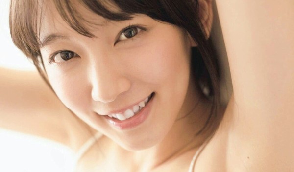 りほガメ】吉岡里帆、亀の頭見せショットに意味深騒然! 芸能