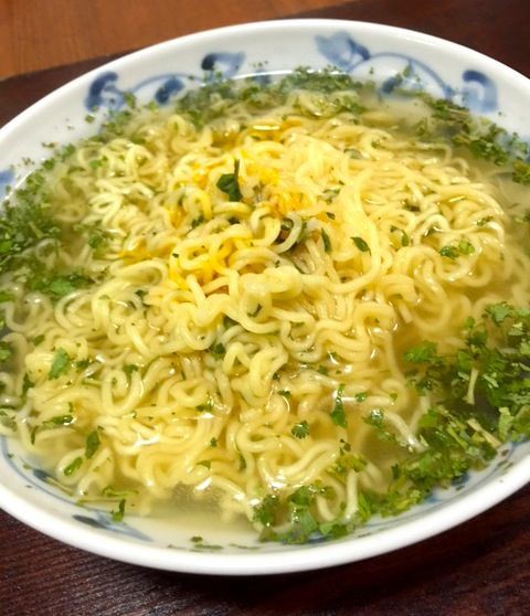 インスタントラーメンはスープ半量でも十分 まいにちの減塩ごはん