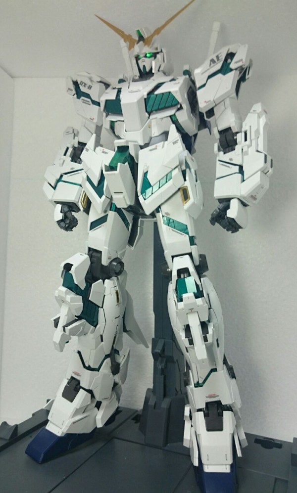 PG ユニコーンガンダム 覚醒！ レビュー : ガンプラの文句はおれに言え！！
