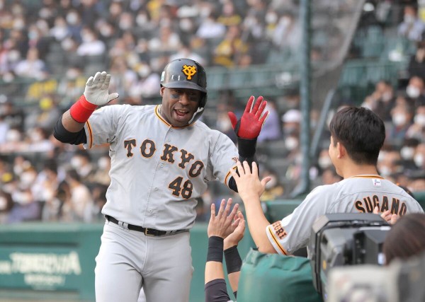 勝ち 巨人ファン集合 ウィーラー菅野 21 11 6 Giants Pride 巨人なんjまとめ