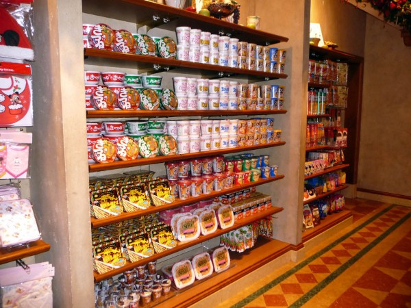 ディズニーホテルにも カップ麺 ２２日第６報 怒鳴るド伍長のクワックパーク