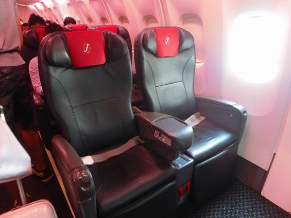 Jal917便 羽田ー沖縄 クラス J 最前列窓側2人席 搭乗記 Jul 17 Just A Journey