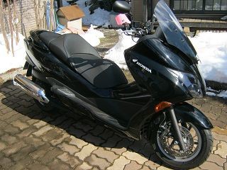 HONDA FORZA MF10 ミドルスクリーン
