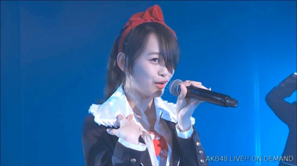 横山結衣、阿部芽唯、下尾みうによる「制服ビキニ」が最高 : GIOGIOの