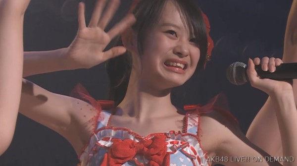 横山結衣、阿部芽唯、下尾みうによる「制服ビキニ」が最高 : GIOGIOの