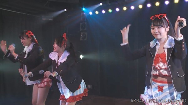 横山結衣、阿部芽唯、下尾みうによる「制服ビキニ」が最高 : GIOGIOの