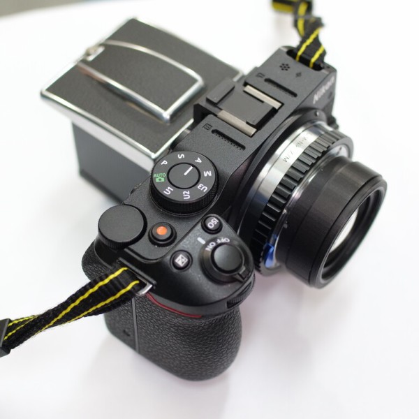 NIKON＊カメラの下部に取り付けるパーツ＊バッテリーパーツ＊MB-21＊送料無料 Nikon D300S用バッテリーグリップ MB-D10 のパーツレビュー | Eクラス