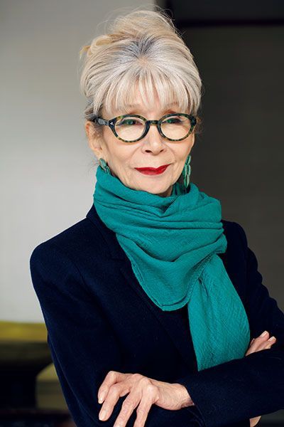 一般人でも草笛光子になれるのか 現役美容師が教える ダサくないグレイヘア の極意 アラサー女子のための情報おまとめブログ