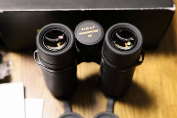 レビュー：Nikon モナークHG 8X30（8倍30mm) : 双眼鏡 レビュー 備忘録