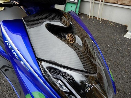 シグナス4型 ボディ フルカーボン シグナスX 4型 カーボン貼り付け～ : T-MAX530 6型 シグナスX 4