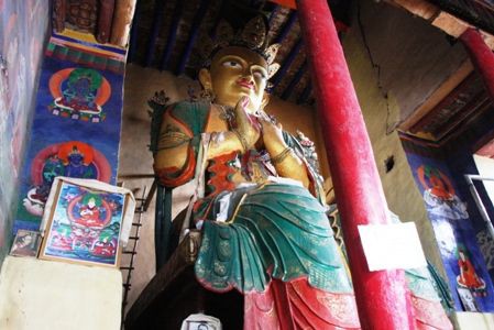 インド 天空の国 ラダック ナムギャル ツェモ Gnhトラベルフォトギャラリー