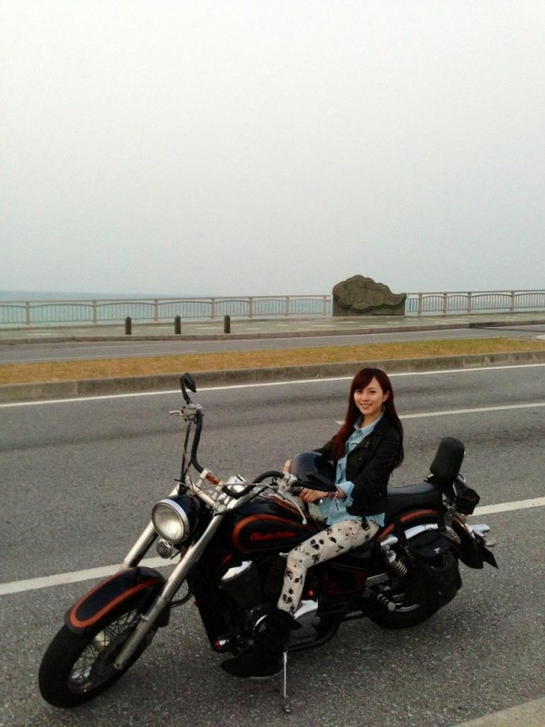 松雪泰子の愛車はハーレー 実は バイク大好き な女性芸能人たち さいにゅー