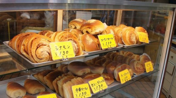 パン屋 客がトングでカチカチ威嚇しまくるのですが W ゴールデンタイムズ