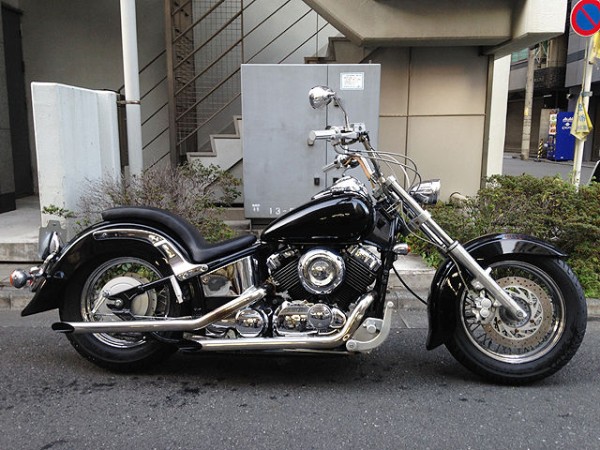 ドラッグスター400 用コブラシート スタッド付き EASY RIDERS Webike | EASYRIDERS イージーライダース スタッド付コブラ