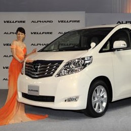 15年冬に待望のフルモデルチェンジか 次期アルファードの情報をキャッチ Gootruck ぐっトラック 総合ニュースサイト