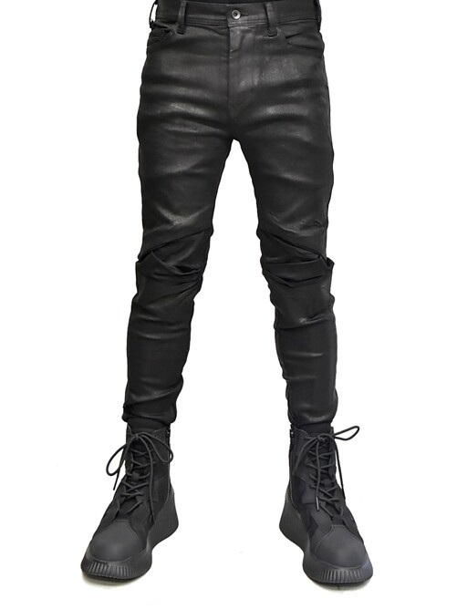 JULIUS Tucked Knee Skinny Denim -BLACK COATED-[717PAM14-C