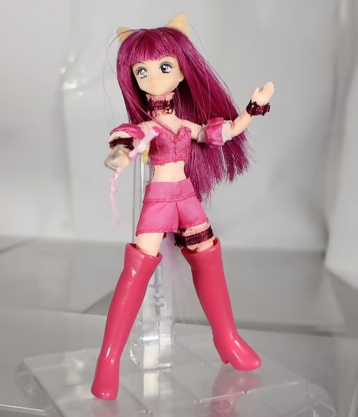 タカラ　東京ミュウミュウ　エレガントコレクション　2 いちご　ざくろ　人形 タカラ 東京ミュウミュウ エレガントコレクション 2 いちご