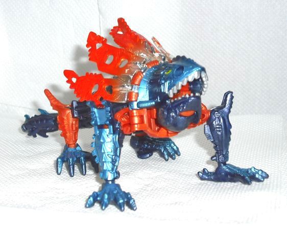 イグアナス : DXセイバーベース