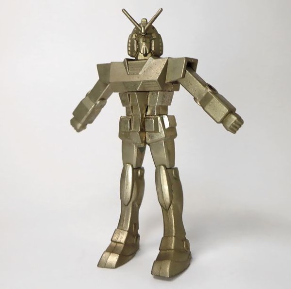 機動戦士ガンダム ゴールド合金 : DXセイバーベース