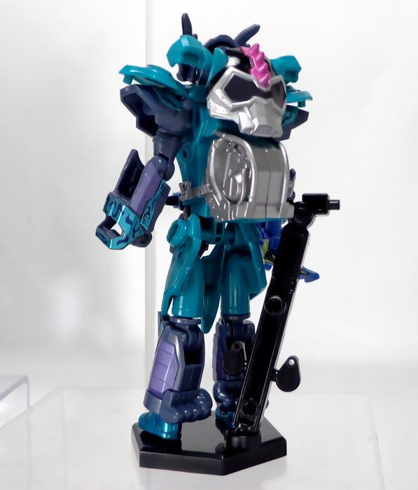 【未開封】創動 仮面ライダービルド BUILD8　Feat.装動 エグゼイド 未開封】創動 仮面ライダービルド BUILD8 Feat.装動 エグゼイド