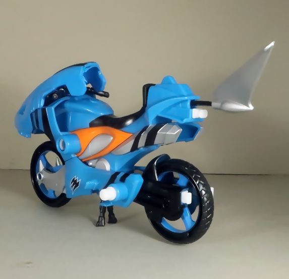 パワーレンジャー・ジャングルフューリー サイクルwith5インチ