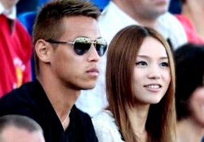 画像有り 内田篤人の嫁の顔が微妙だと判明し 内田bba歓喜 ゴシップポスト