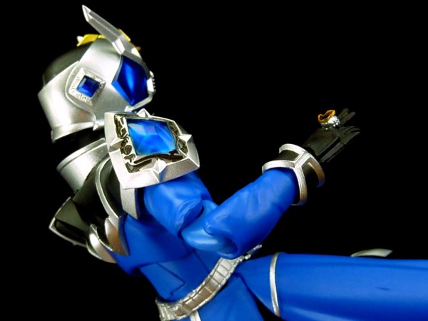 S.H.フィギュアーツ 仮面ライダーウィザード ウォータードラゴン