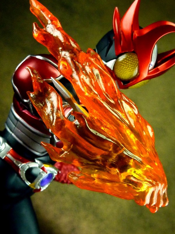 BANDAI - 【新品送料無料】S.H.フィギュアーツ 仮面ライダーアギト バーニングフォーム Amazon.co.jp: TAMASHII NATIONS S.H.フィギュアーツ 仮面