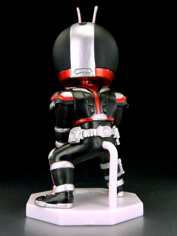 ワールドコレクタブルフィギュア　仮面ライダー Amazon.co.jp: 仮面ライダーシリーズ ワールドコレクタブル