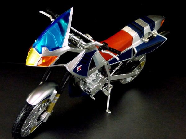 S.H.フィギュアーツ ブルースペイダー レビュー : グレスケワールド