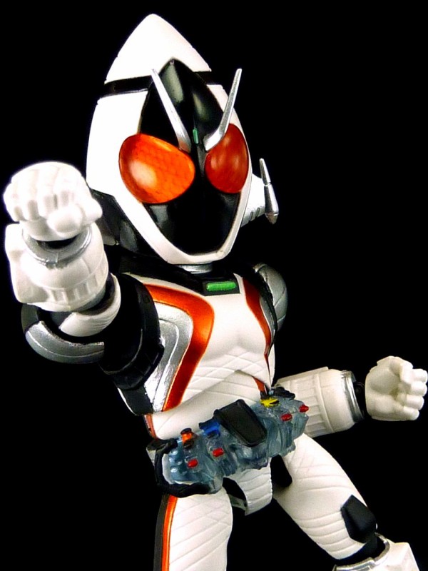 仮面ライダー　一番くじ　E賞　ディフォルメクス 23体 Amazon.co.jp: 【DEFORME-X】かめんライダーブレイド 一番くじ