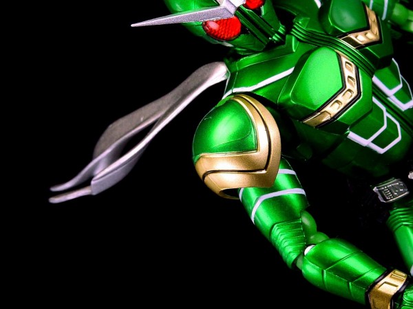 S.H.フィギュアーツ 仮面ライダーサイクロン レビュー : グレスケ