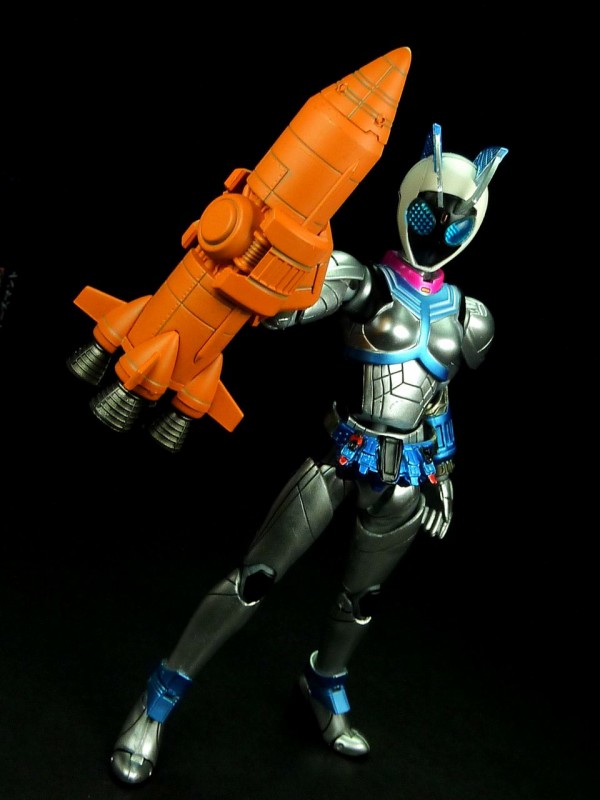 S.H.フィギュアーツ 仮面ライダーなでしこ レビュー : グレスケ
