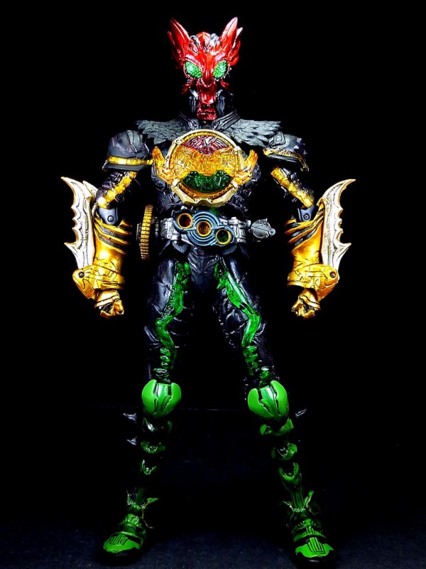 sic仮面ライダーオーズ　タトバコンボ Amazon.co.jp | TAMASHII NATIONS S.I.C. 仮面ライダーオーズ