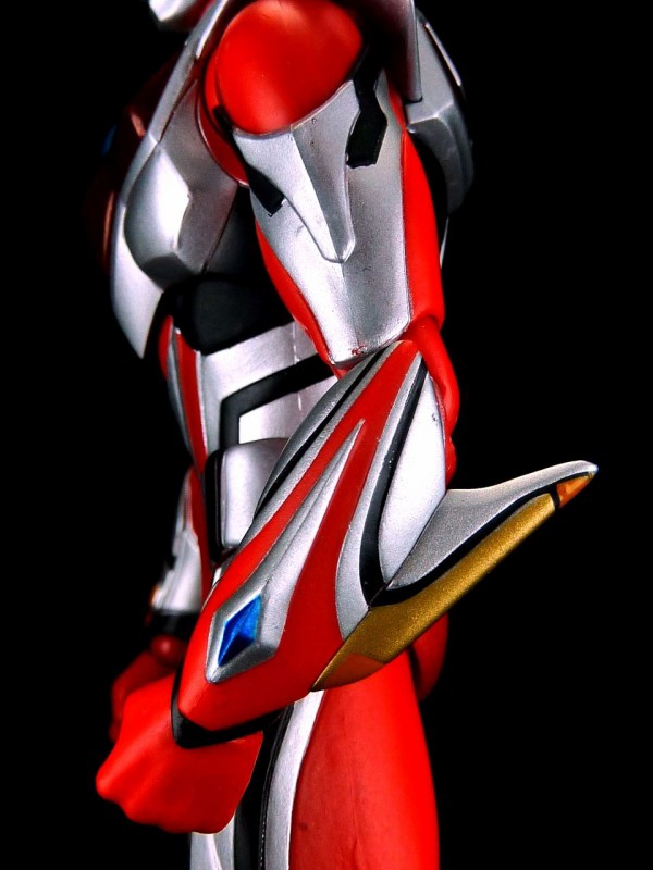 ULTRA-ACT ウルトラマンネクサス ジュネッス 「ウルトラマンネクサス」 ULTRA-ACT ウルトラマンネクサス ジュネッス | 魂ウェブ